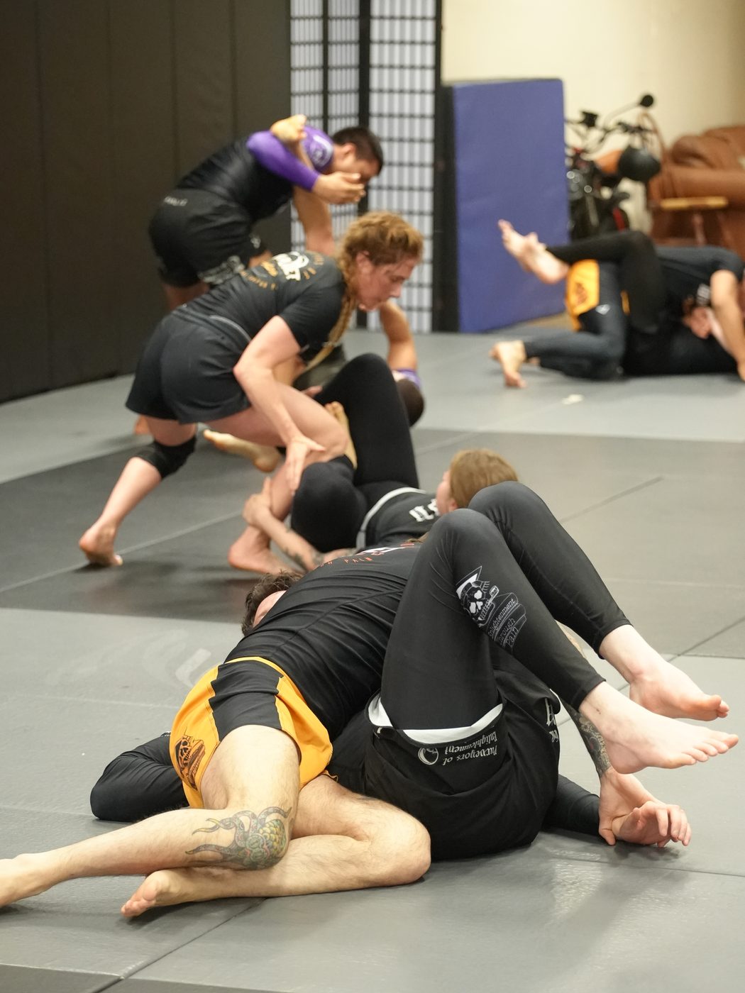 Live rolling during class at 10th Planet Ventura